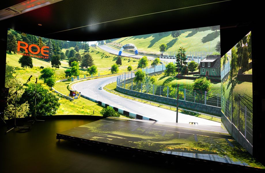 ROE Visual Japan showroom