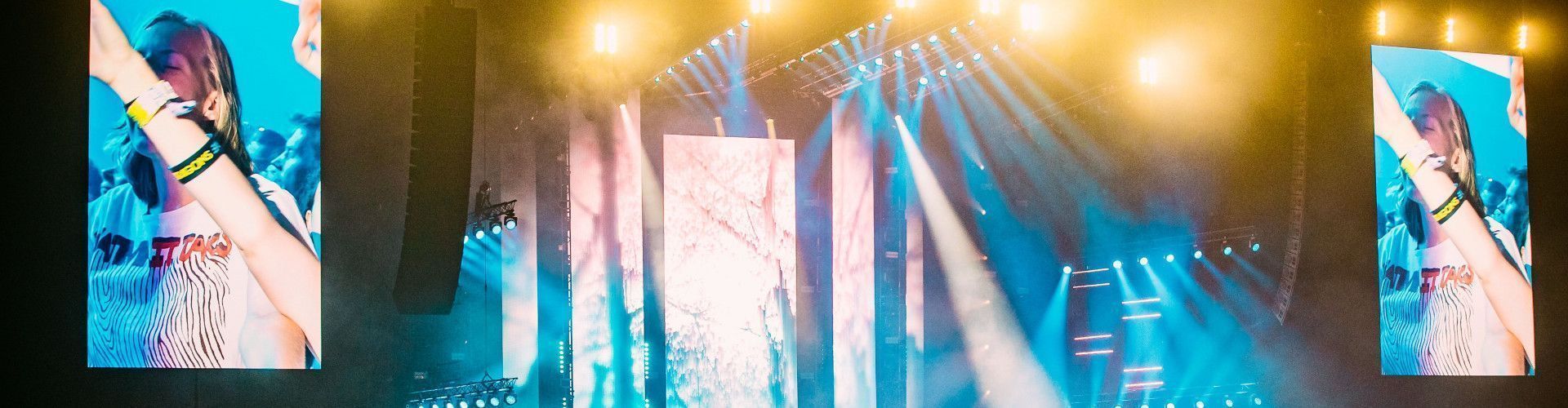 Imagine Dragons Concert Enhanced with ROE Visual LED Screens