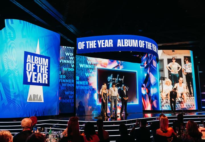 Scene Change Relies on ROE Visual for the ARIA Awards