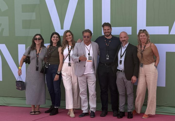 FiveFold Studios Invests in ROE Visual